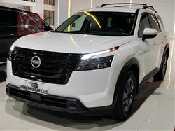 نیسان پاسفایندەر